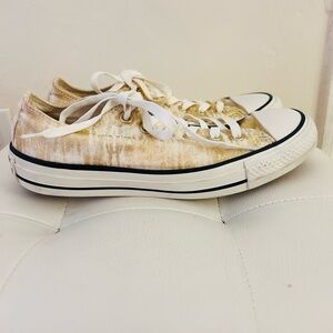 Converse Gold Metallic Air Brushed. Sneakers Size 8